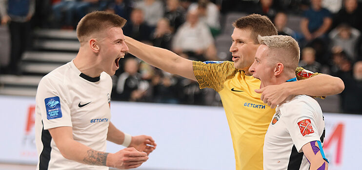 Обзор матча: «Синара» — «Кристалл», Матч №2